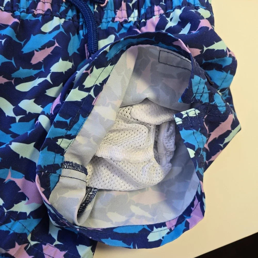Vineyard Vines Chappy Swim trunks Fish Print Boys‎ Size 12-18 M Blue Bathingsuit